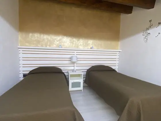 Comfort Dört Kişilik Oda, Avlu Manzaralı