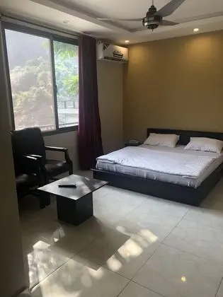 Deluxe Tek Büyük Yataklı Oda, Dağ Manzaralı