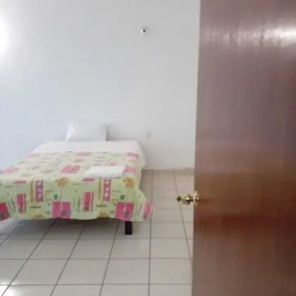 Basic Tek Büyük Yataklı Oda