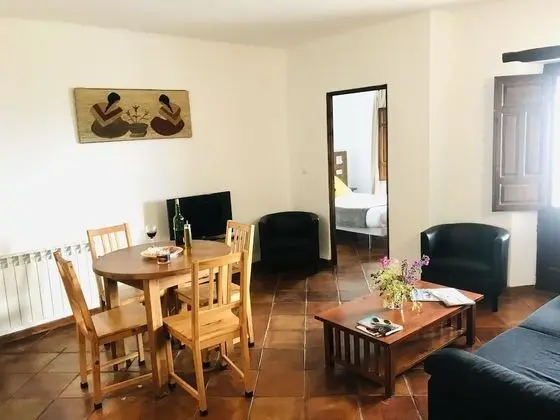 Family Apart Daire, 2 Yatak Odası, Bahçe Manzaralı, Zemin Kat