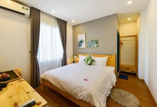 Deluxe Tek Büyük Yataklı Oda, Bahçe Manzaralı