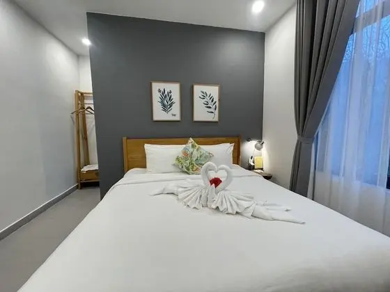Deluxe Tek Büyük Yataklı Oda, Bahçe Manzaralı