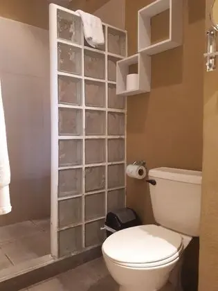 Suite 1