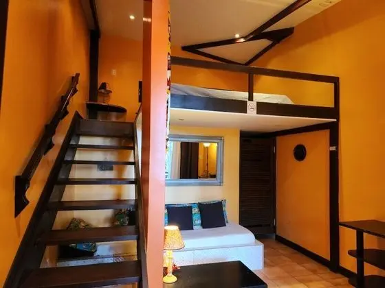 Suite 2