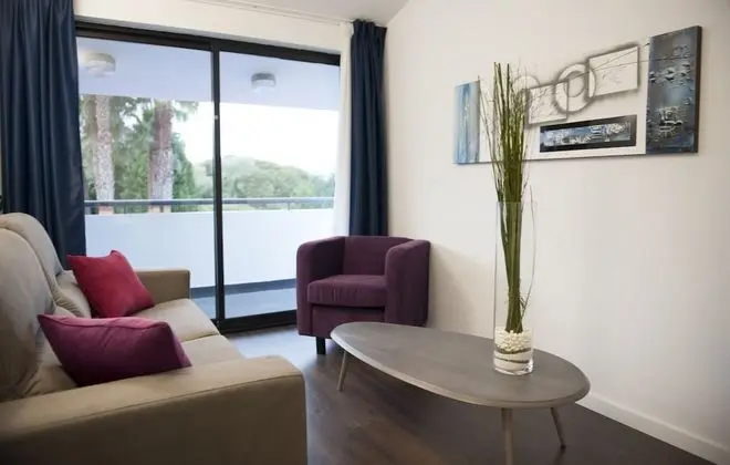 Üç Kişilik Oda (2 Adults + 1 Child)