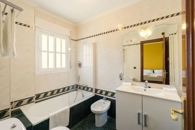 Executive Stüdyo, 1 En Büyük (King) Boy Yatak ve Çekyat, Balkon