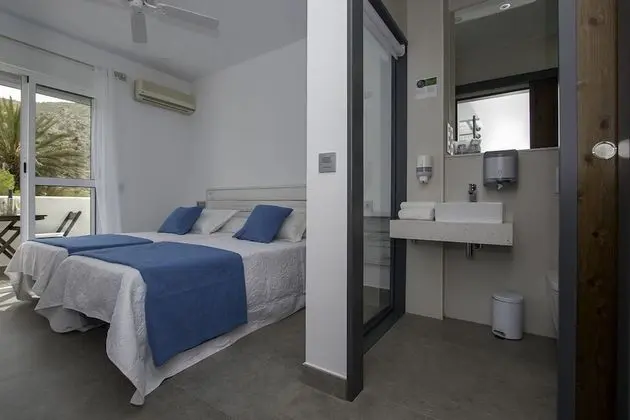 Tek Büyük Yataklı Oda, Balkon (vista lateral al mar)