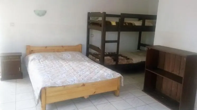Economy Üç Kişilik Oda, Birden Çok Yatak