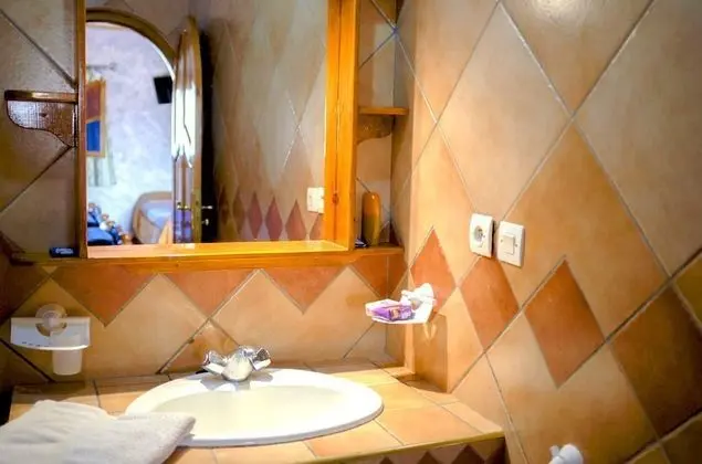 Luxury Tek Büyük Yataklı Oda