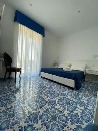 Superior Tek Büyük veya İki Ayrı Yataklı Oda, Deniz Manzaralı