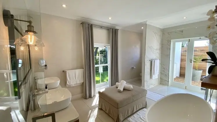 Deluxe Süit, Bahçe Manzaralı