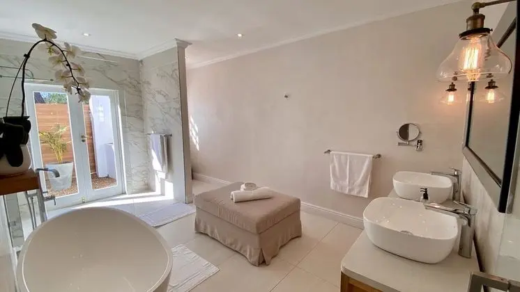 Junior Süit, Bahçe Manzaralı