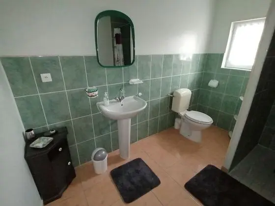 Standard Tek Büyük veya İki Ayrı Yataklı Oda, Bahçe Manzaralı