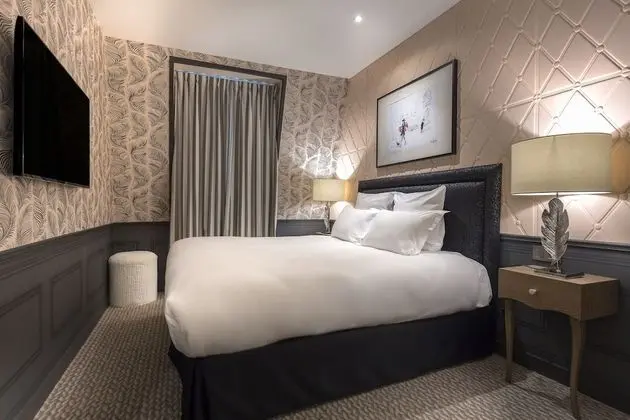 Deluxe Tek Büyük Yataklı Oda (Capricieuse)
