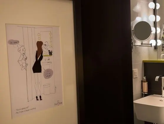 Standard Tek Büyük Yataklı Oda (Curieuse)