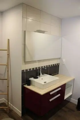 Standard Oda, 1 Büyük (Queen) Boy Yatak, Sigara İçilmez (Chambre Atelier)