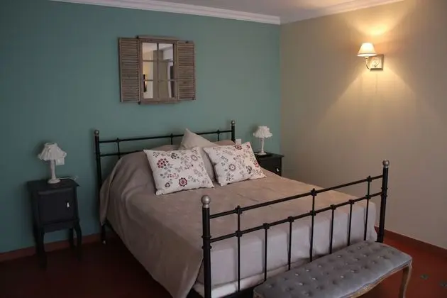 Traditional Oda, 1 Büyük (Queen) Boy Yatak, Sigara İçilmez, Avlu Manzaralı (Chambre Cottage)