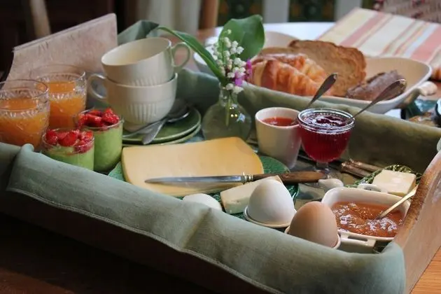 Süit, Teras, Bahçe Manzaralı