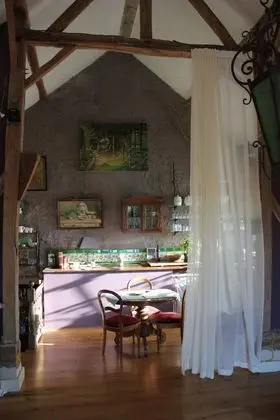 Süit, Teras, Bahçe Manzaralı