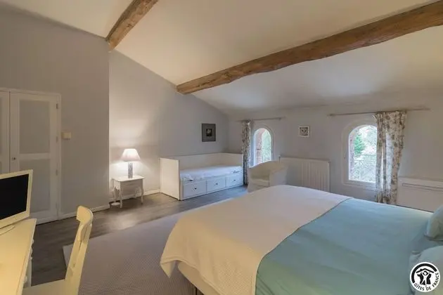 Standard Tek Büyük Yataklı Oda