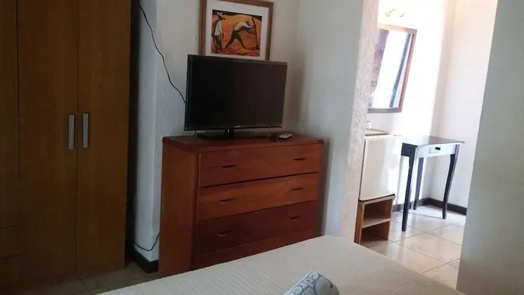 Tek Büyük Yataklı Oda