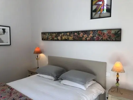 Kır Evi, Özel Banyo (Le bonheur de Ronsard)