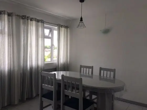 Apart Daire, 2 Yatak Odası, Balkon