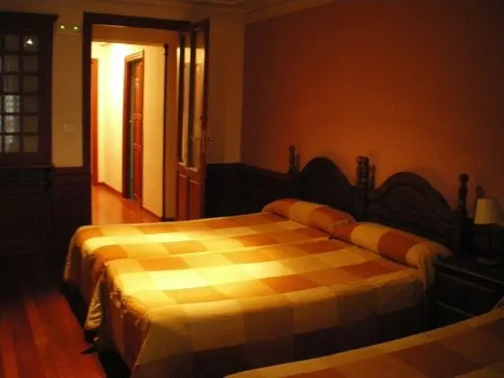 Üç Kişilik Oda, Ortak Banyo