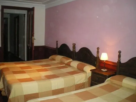 Üç Kişilik Oda, Ortak Banyo