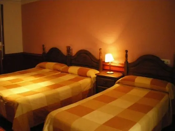 Üç Kişilik Oda, Ortak Banyo