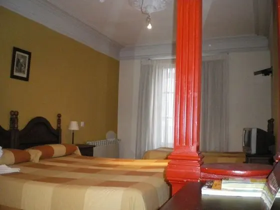 Üç Kişilik Oda, Ortak Banyo