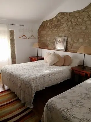Üç Kişilik Oda