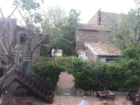 Üç Kişilik Oda