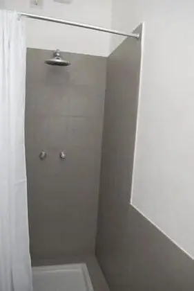 Tek Büyük veya İki Ayrı Yataklı Oda, Özel Banyo