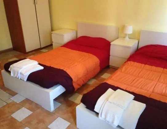 Standard Üç Kişilik Oda, Birden Çok Yatak, Sigara İçilmez