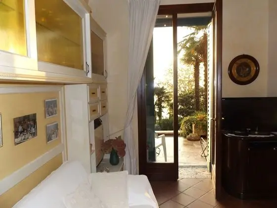 Apart Daire, 2 Yatak Odası, Göl Manzaralı