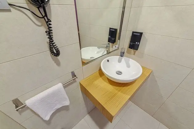 Tek Kişilik Oda