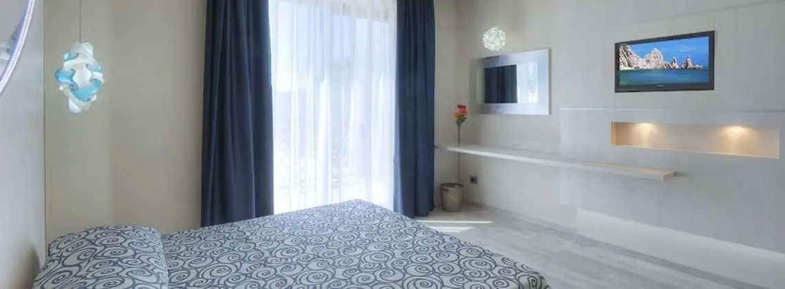 Tek Büyük veya İki Ayrı Yataklı Oda