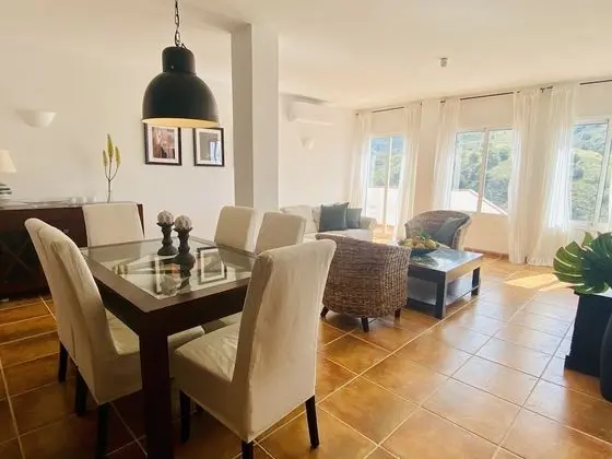 Panoramic Süit, Birden Çok Yatak, Sigara İçilmez, Dağ Manzaralı