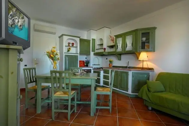 Apart Daire, 2 Yatak Odası, Deniz Manzaralı (T105)