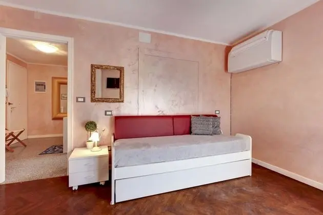 Apart Daire, 2 Yatak Odası, Sigara İçilmez