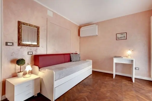 Apart Daire, 2 Yatak Odası, Sigara İçilmez