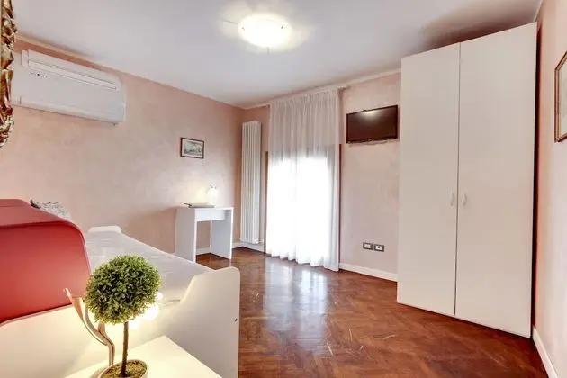 Apart Daire, 2 Yatak Odası, Sigara İçilmez