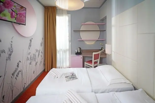 Economy Tek Büyük Yataklı Oda