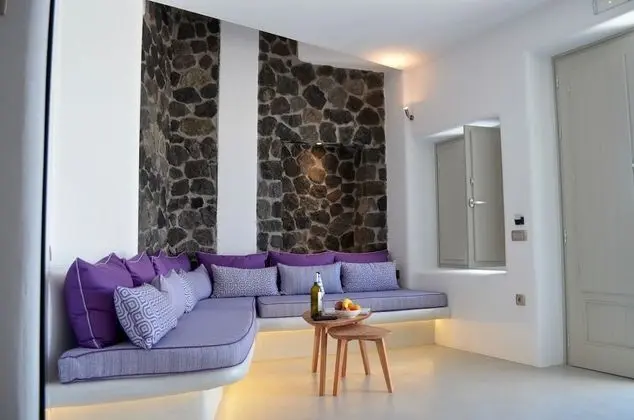 Junior Suite with Outdoor Hot Tub and Caldera View