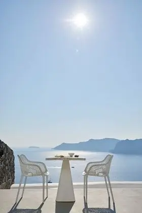 Junior Suite with Outdoor Hot Tub and Caldera View