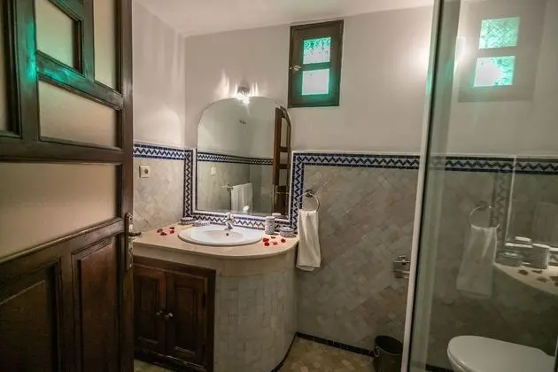 Superior Tek Büyük veya İki Ayrı Yataklı Oda (Kansara)