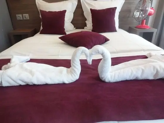 Comfort Tek Büyük Yataklı Oda