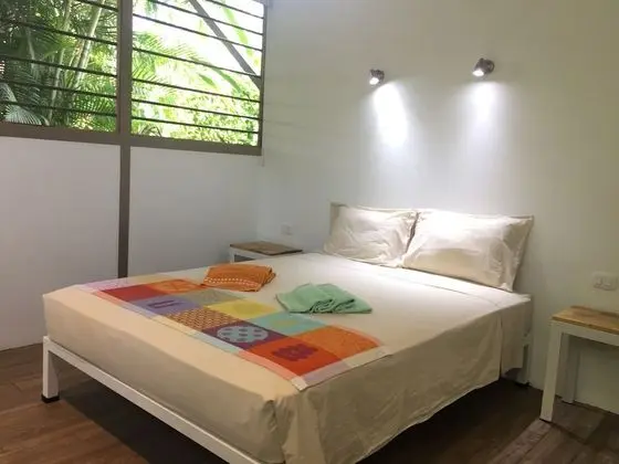 Design Tek Büyük Yataklı Oda, Sigara İçilmez, Havuz Kullanımı