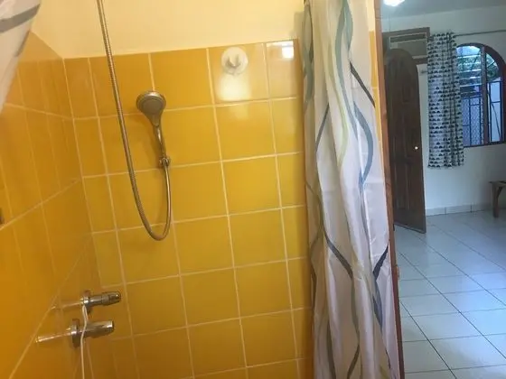 Family Stüdyo, Sigara İçilmez, Özel Banyo